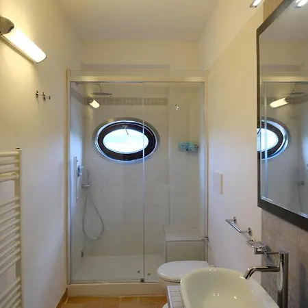 Vigna Sul Apartment *